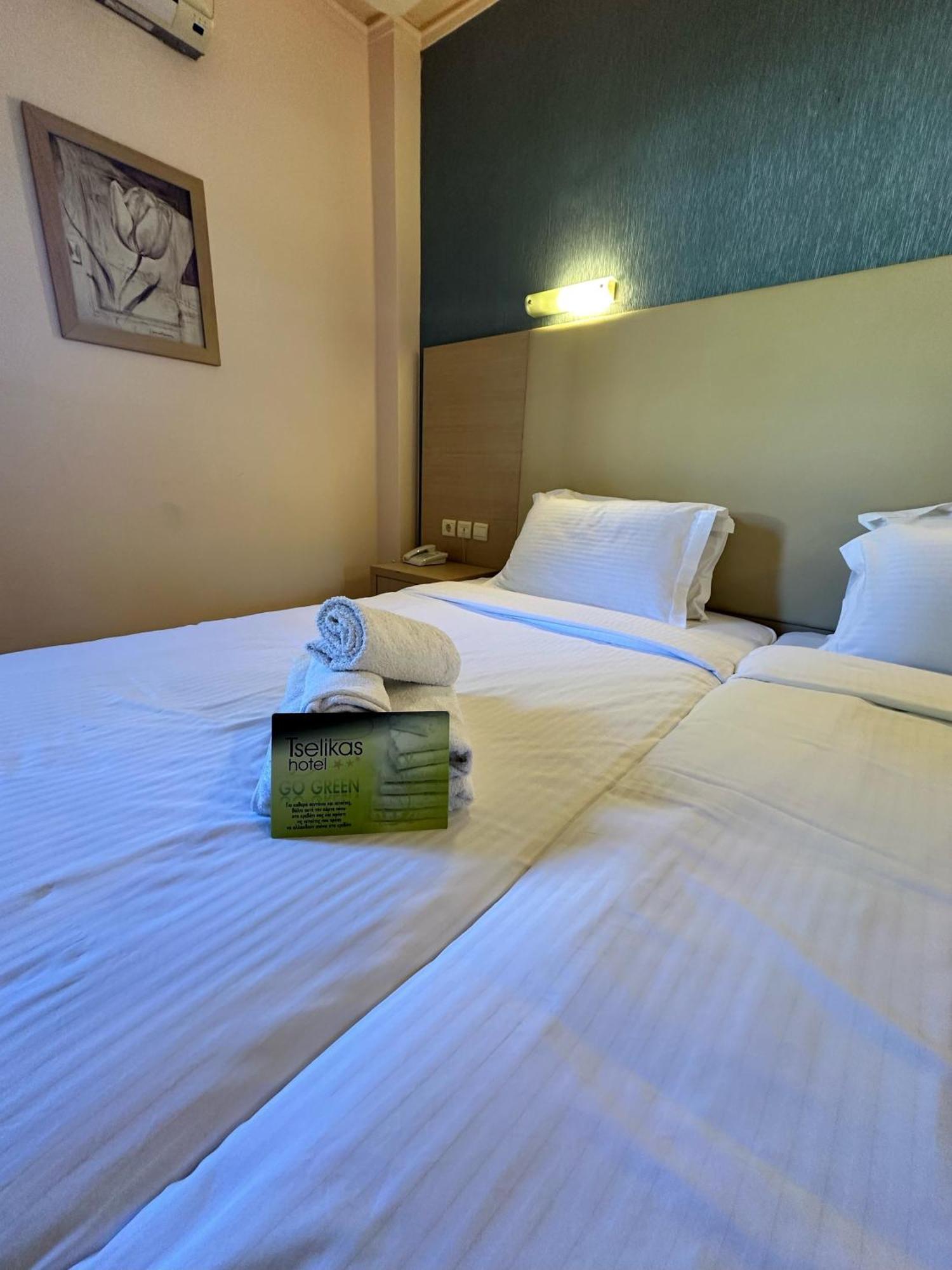 Tselikas Hotel Kozani Phòng bức ảnh