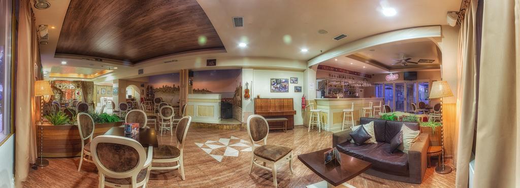 Tselikas Hotel Kozani Ngoại thất bức ảnh